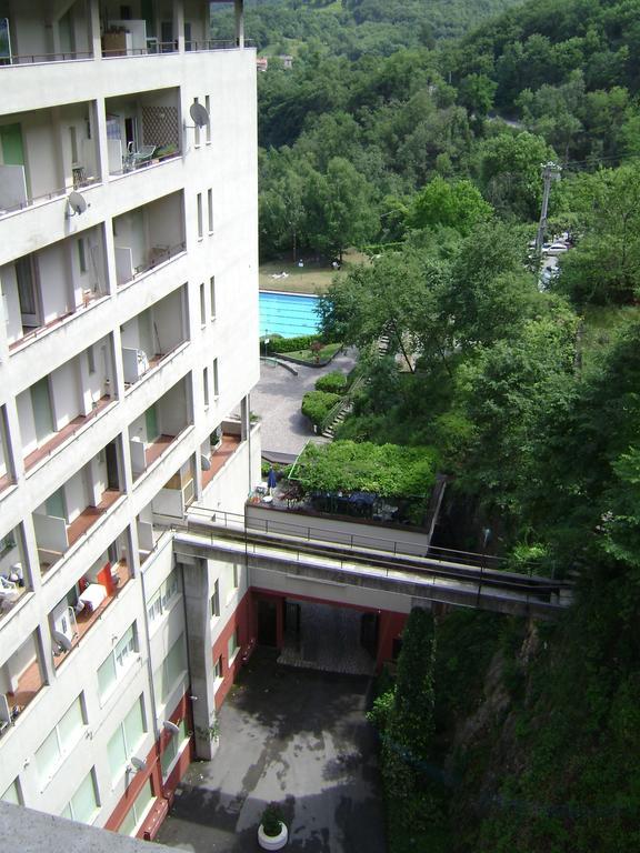 Casa Valbrona Quarto foto